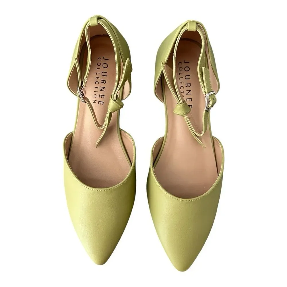 Journee Collection Vielo Flats Sage Green Pointed Toe Wide Width 9 WD NIB